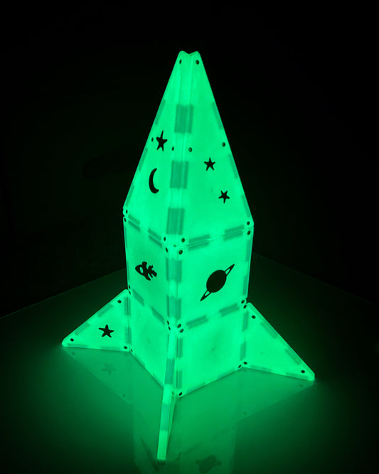 MAGNA-TILES® Glow 16-Piece Set